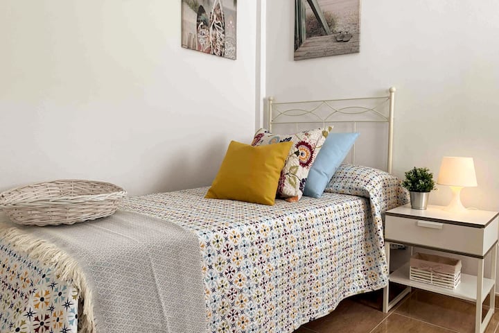 Habitación con Cama Nido (2 camas de  90x1,90).