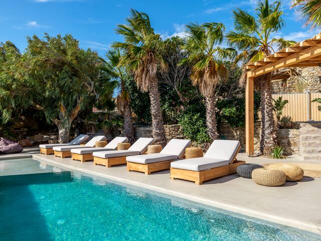 Pure Mykonos | Villa with pool near Scorpios gallery image 5