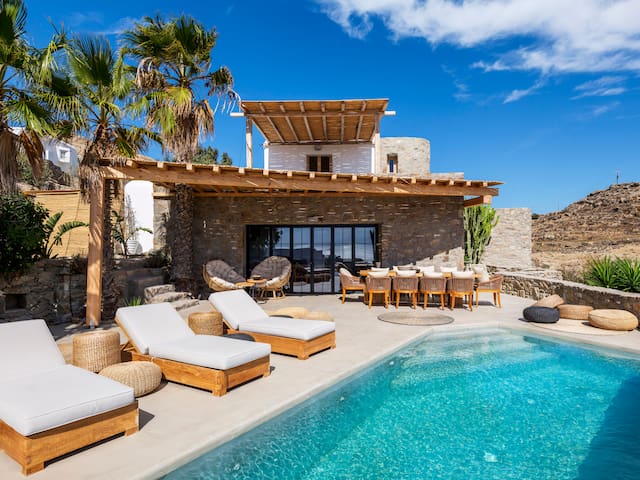 Pure Mykonos | Villa with pool near Scorpios