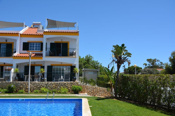 Fantastic holiday home with stunning roof terrace