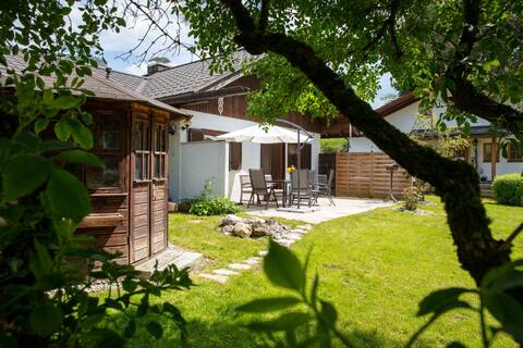Entire house with a great garden and private sauna