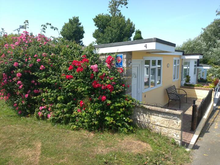 Sandown Holiday Rentals & Homes England, United Kingdom Airbnb