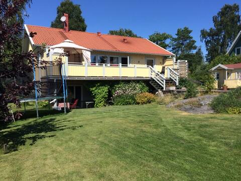Close to lake, easy access to downtown Stockholm