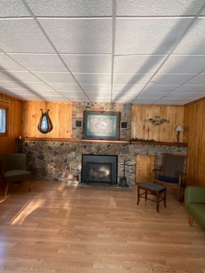 Privacy, Lakeside, Rustic Cabin - Wisconsin