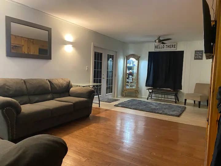 Perfect Saratoga Rental For Big Group With Privacy - ニューヨーク州