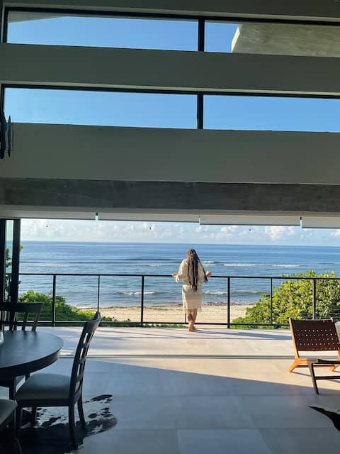 Casa Avi - Your Shoreline Sanctuary