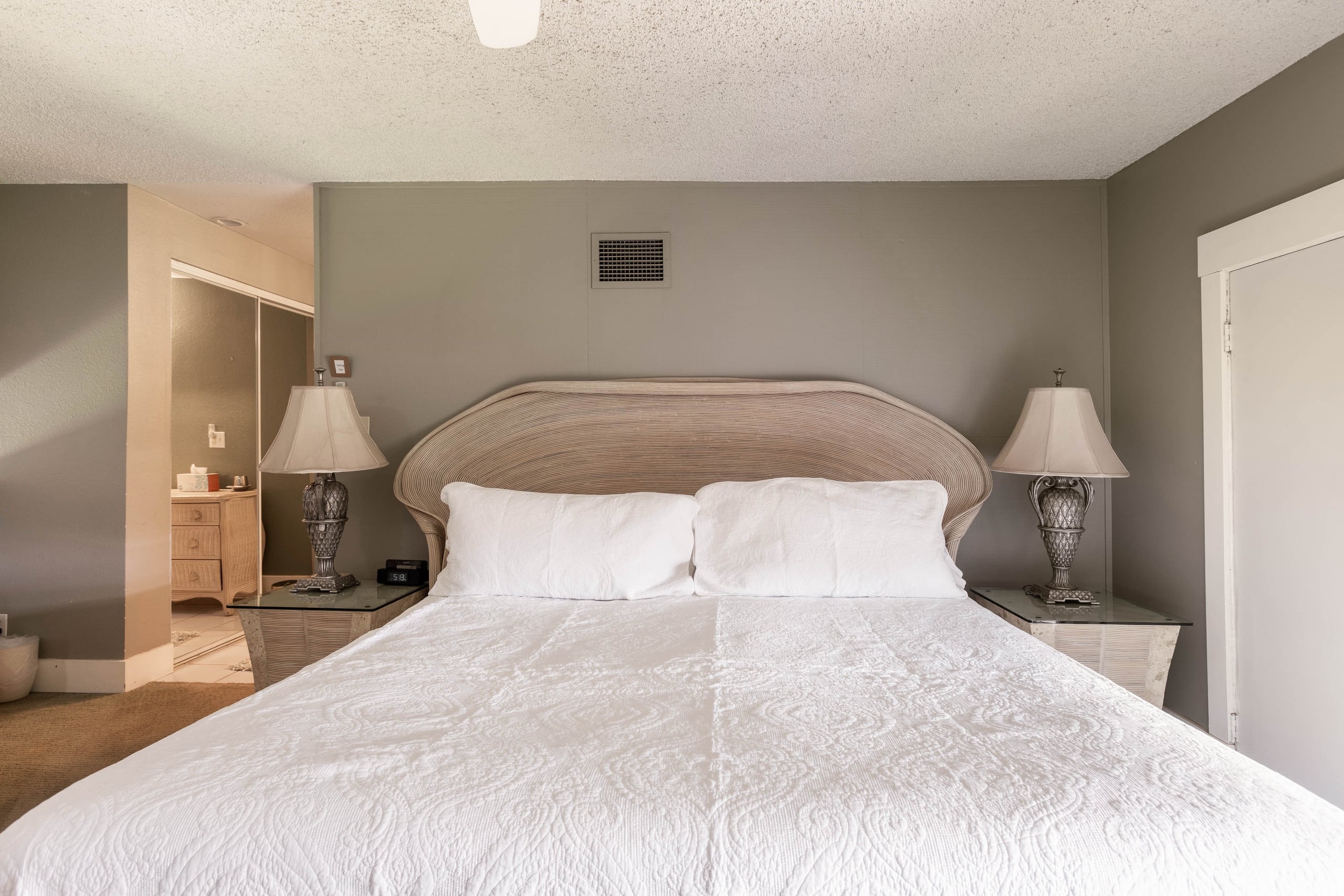 Condo in Kihei · ★4.97 · 2 bedrooms · 2 beds · 2 baths - Image 17