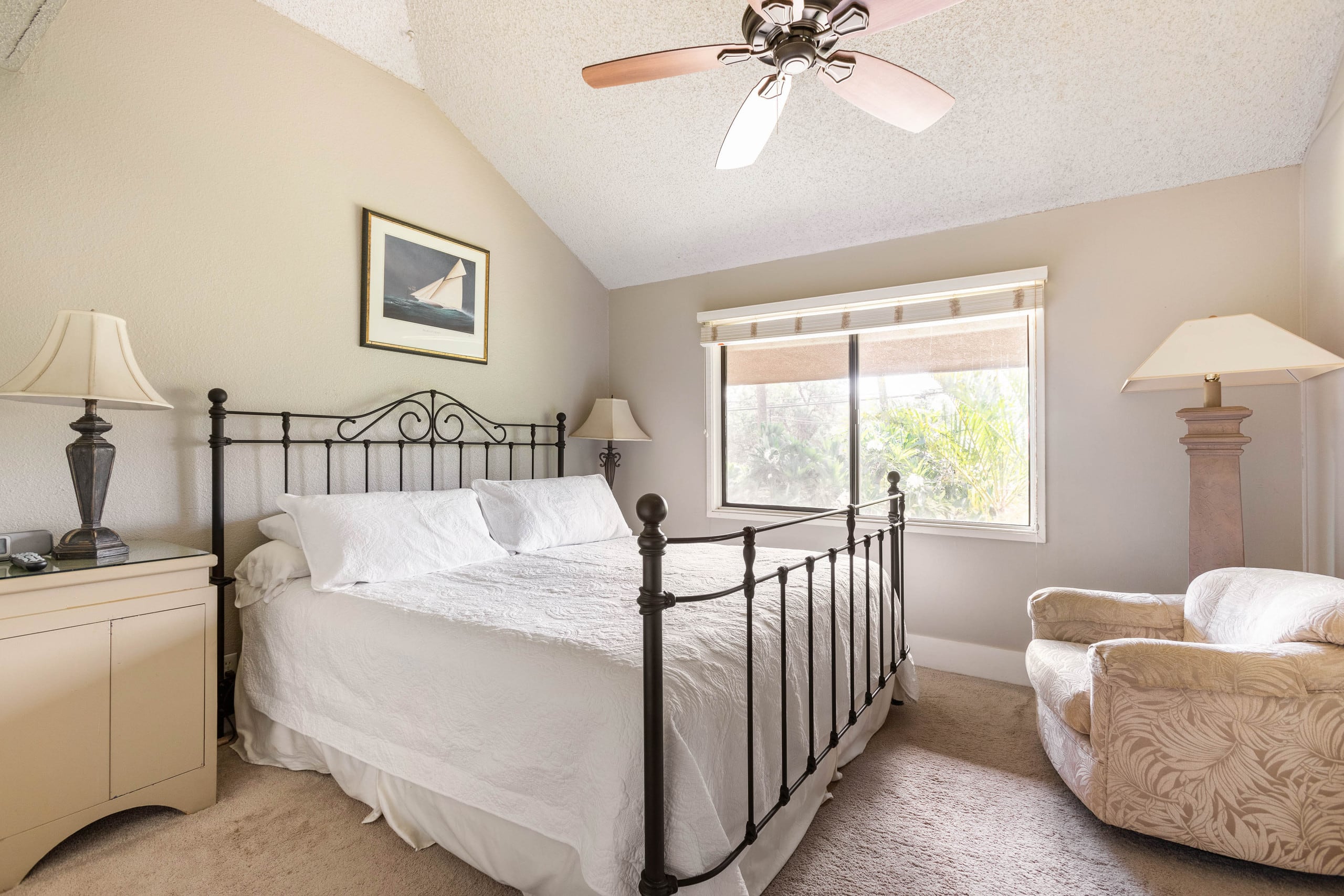 Condo in Kihei · ★4.97 · 2 bedrooms · 2 beds · 2 baths - Image 23