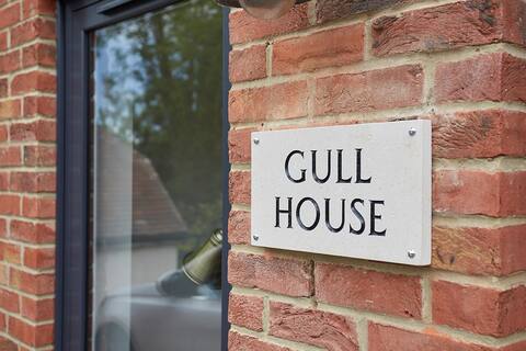 Gull House, Seaview