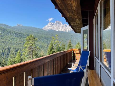 Chalet design, 7 bed, Wi-fi, Borca Cadore, Cortina