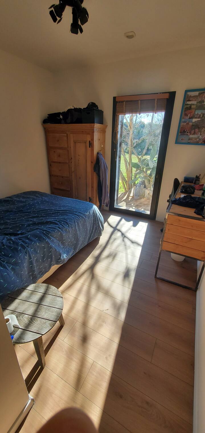 bedroom 3: bed 140