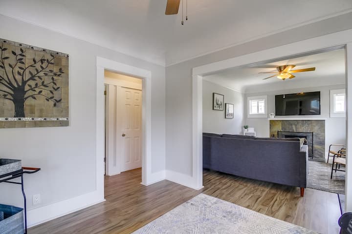 North Park Gem With Expansive Backyard. - San Diego, CA