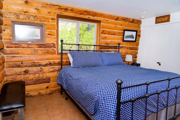 Bedroom 1, king size bed. 