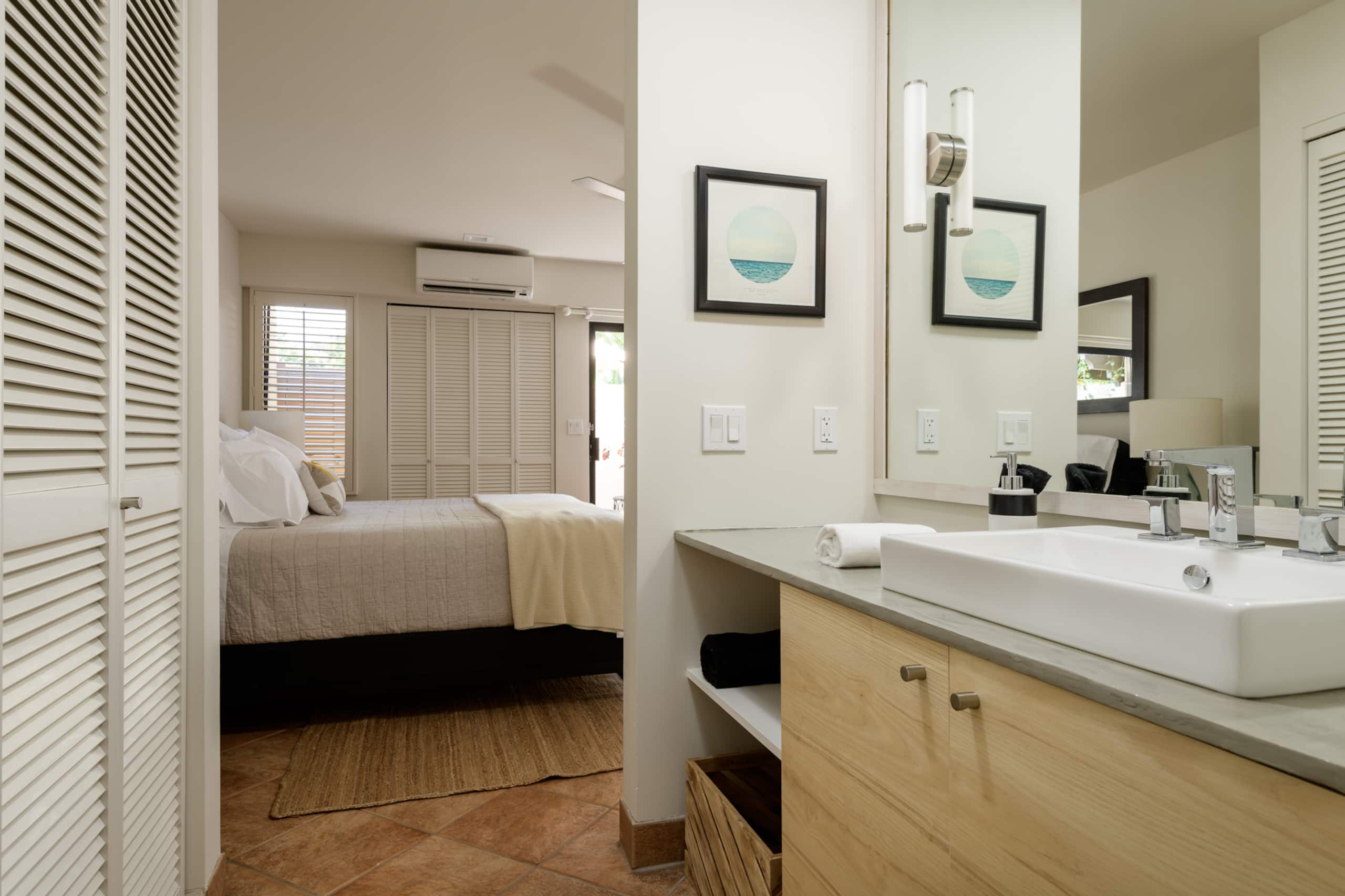 Condo in Kihei · ★4.98 · 1 bedroom · 1 bed · 2 baths - Image 9
