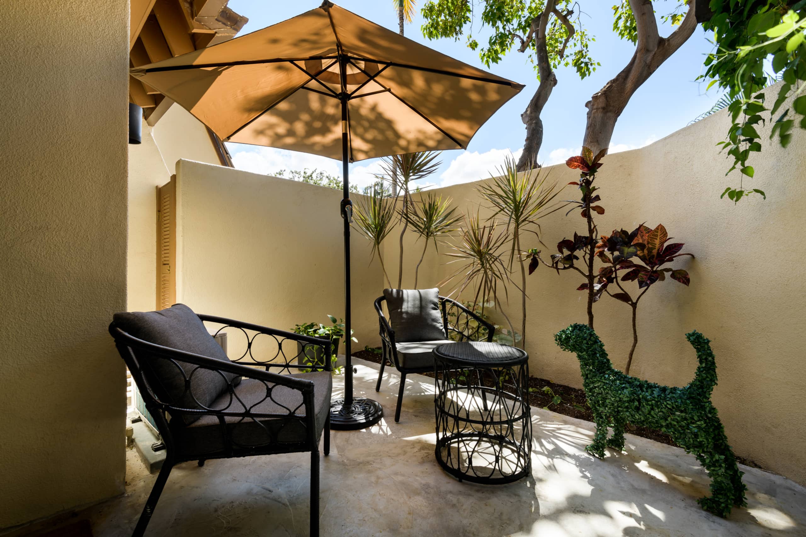 Condo in Kihei · ★4.98 · 1 bedroom · 1 bed · 2 baths - Image 18