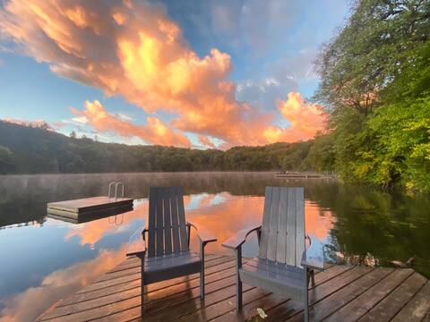 Blackstone's Lakeside Retreat Unite, Unwind, Reset