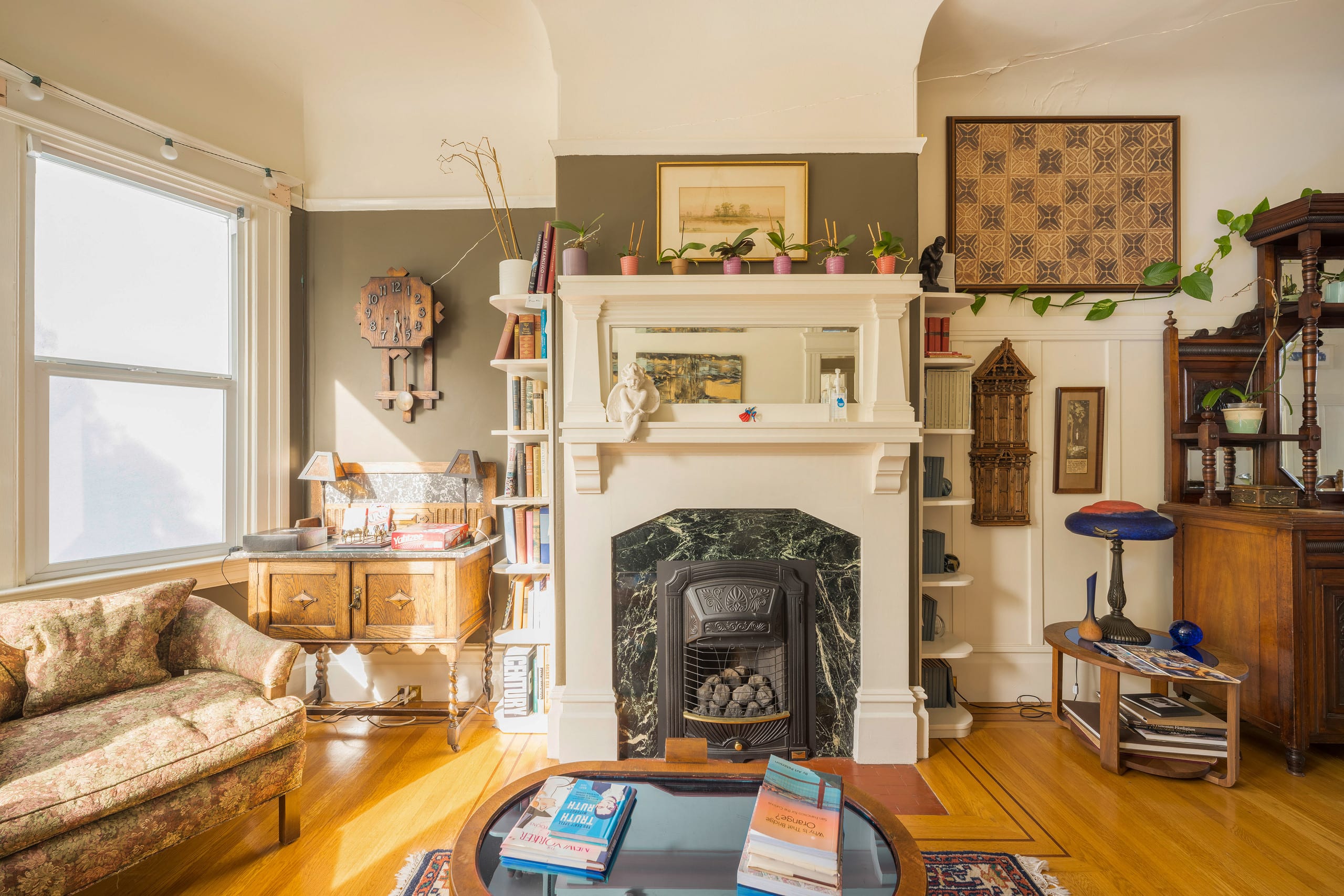 Home in San Francisco · ★4.97 · 2 bedrooms · 2 beds · 1 bath - Image 3