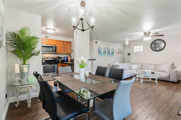 Elegant 3BR Condo – Ground Floor | No Extra Fees