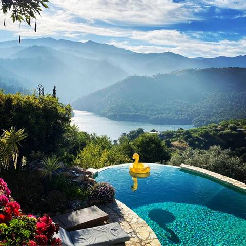 THE BEST OF TWO WORLDS - MARBELLA & MOUNTAINS