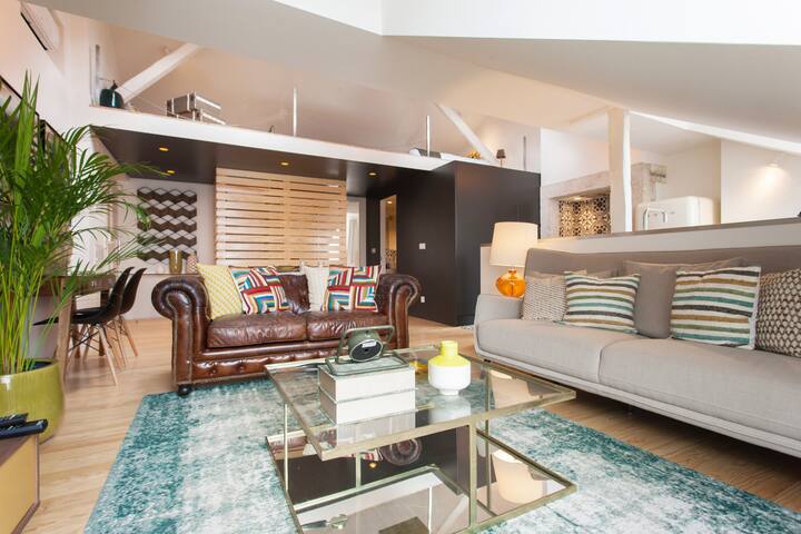 Fantastic penthouse w/ terrace & top 180ºRiverview gallery image 4