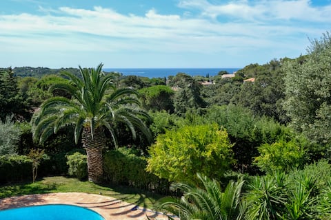 Saint Tropez|Sea view|15 mins to Saint Trop centre
