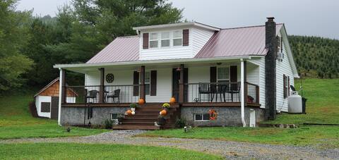 The 4 M's Farmhouse