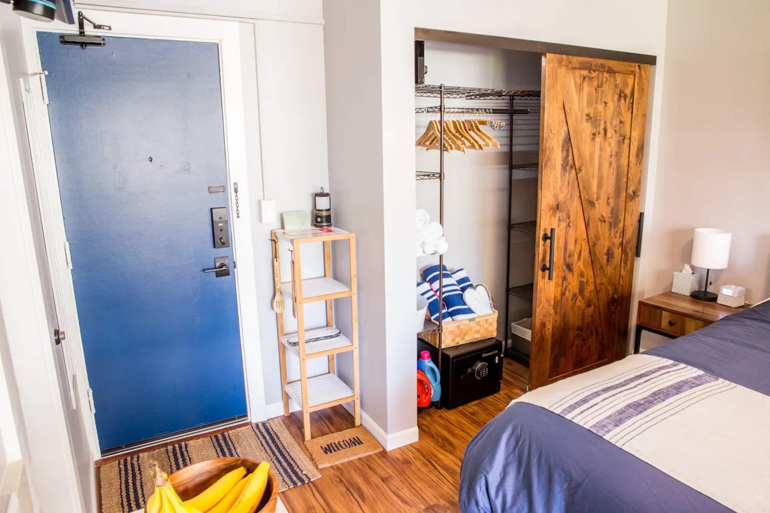 Condo in Honolulu · ★4.98 · 1 bedroom · 1 bed · 1 private bath - Image 7
