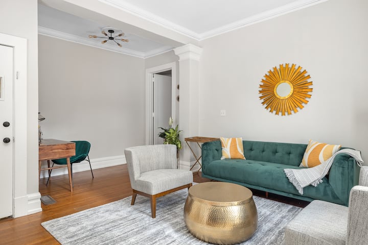 Walkable Virginia Highland, Well-appointed 2 Bdrm - Decatur, GA