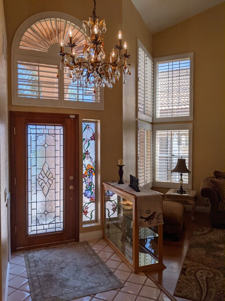 Beautiful Home In Heritage Village - Rancho Cucamonga, CA