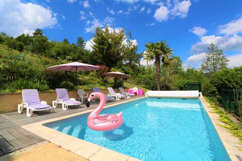 LARGE STONE VILLAGE HOUSE+HEATED POOL+GARDEN
