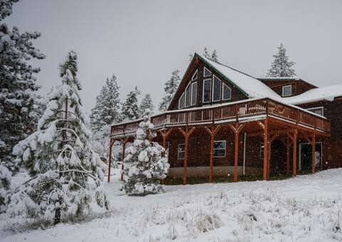 Escape to the Pines in Goldendale!