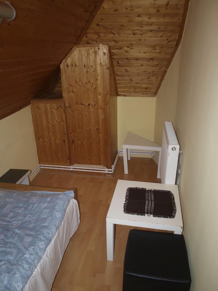 Eenpersoonskamer.
(Harmonie 2)