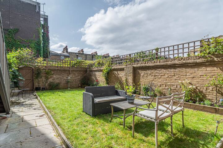 Central Home – Prime Zone 1-Discover London Easily gallery image 3