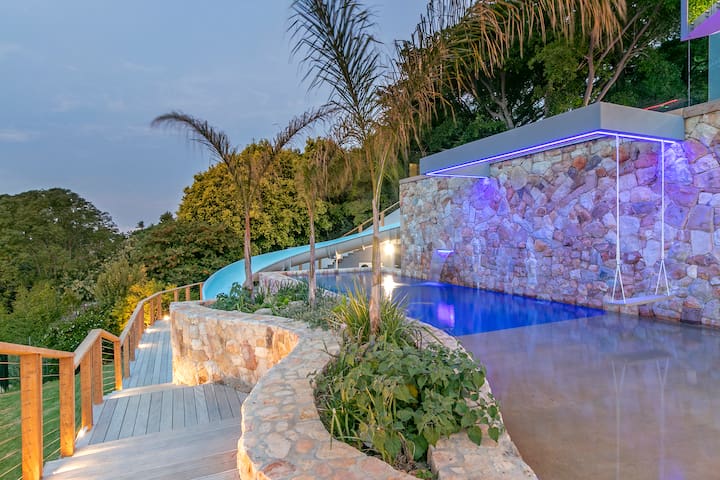 Zwaanswyk Mansion (private resort) gallery image 2