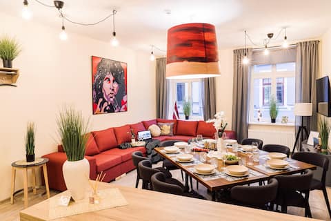 MORRISON apart/15 guests/7bedrooms/Riga Old Town