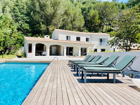 5* & Padel villa with private pool