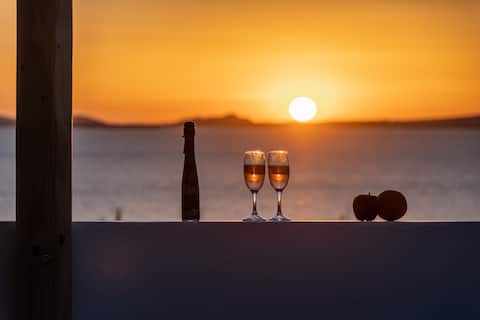 Top performing Airbnb: Naxian Horizon in Δήμος Νάξου και Μικρών Κυκλάδων