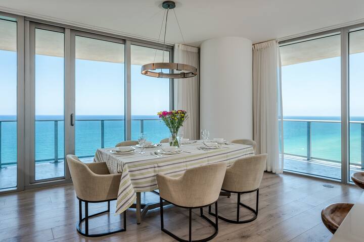 OceanFront 3BR w/ StunningViews & Private Elevator gallery image 2