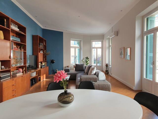 Neoclassical House in the Heart of Athens