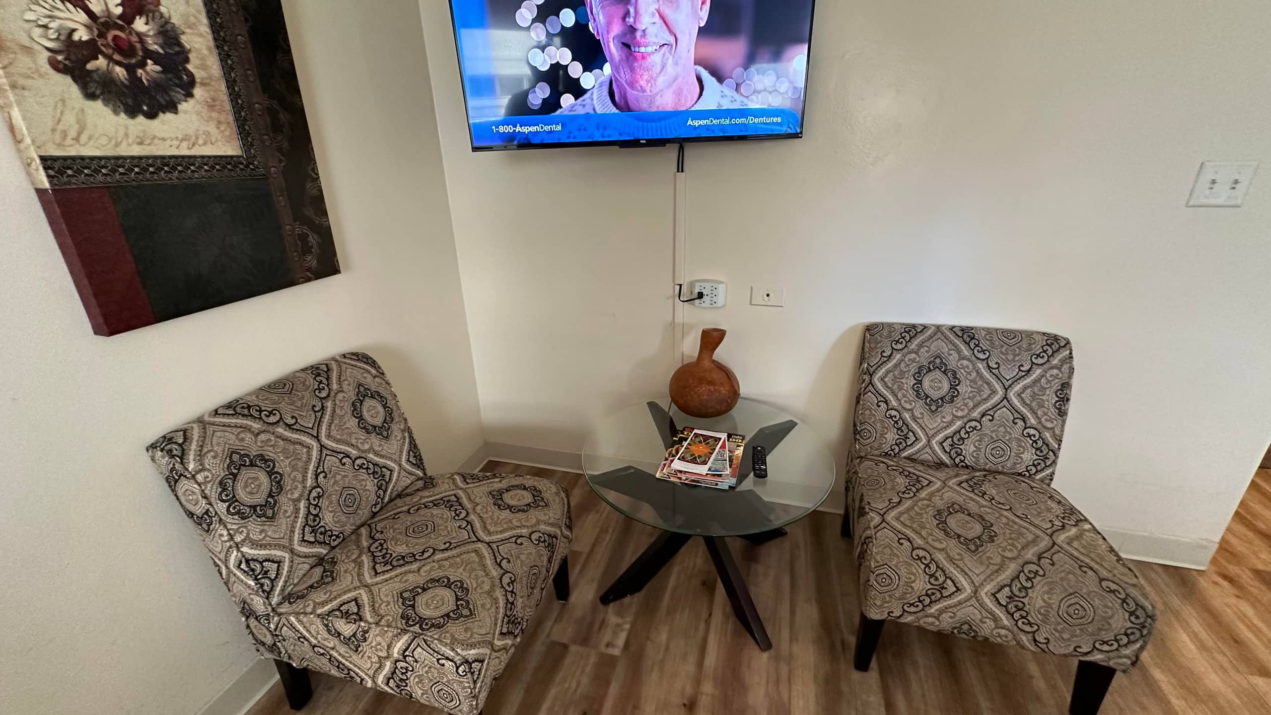 Condo in Honolulu · ★4.42 · Studio · 1 bed · 1 private bath - Image 16