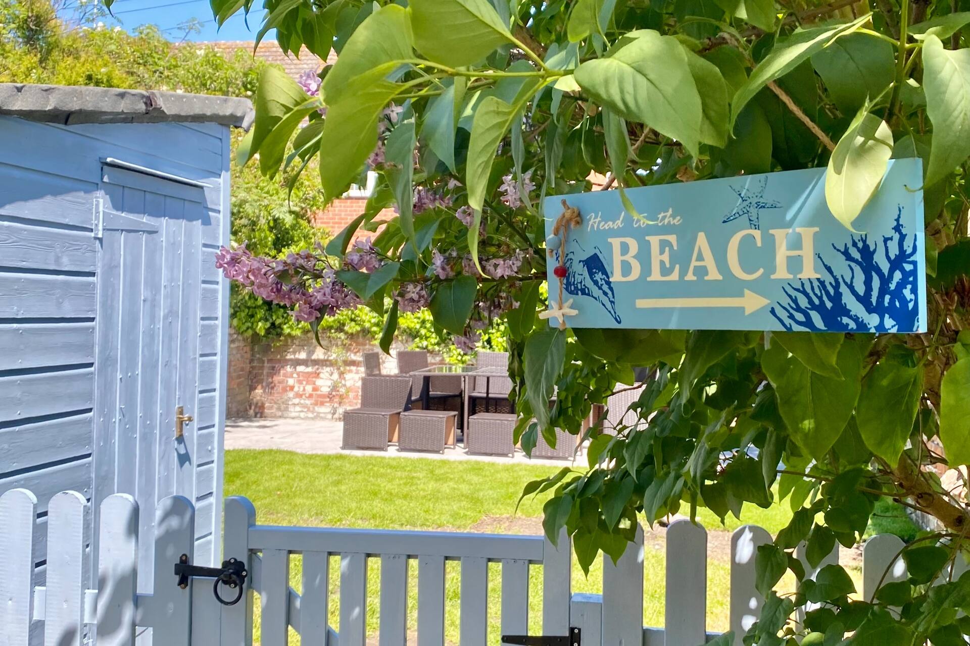 A stunning Victorian house minutes from the beach