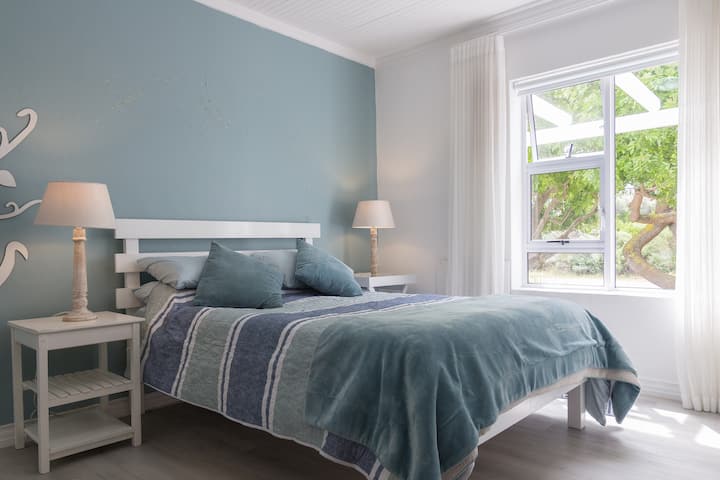 Chumba cha kulala cha tatu chenye chumba cha kulala