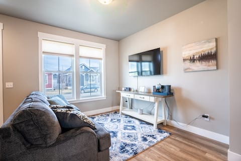 Popular Airbnb listing: Modern Farm Townhouse in Billings