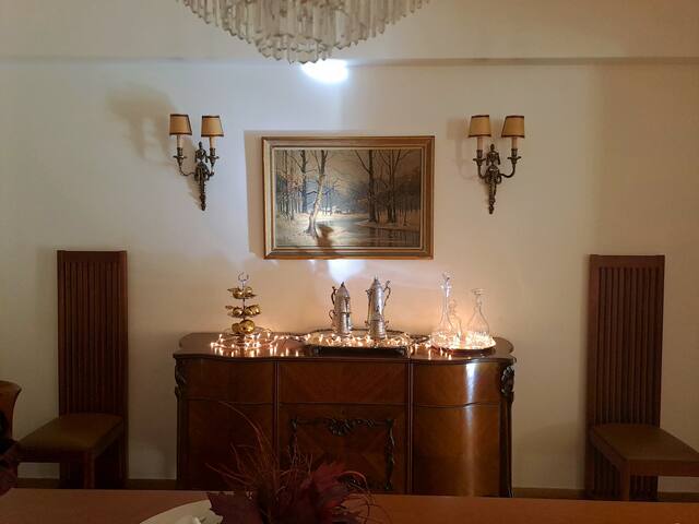 The Magnolia – Sophisticated Residence gallery image 5