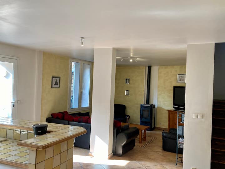 'Casa Vinç' Large Townhouse With Garden - Ille-sur-Têt