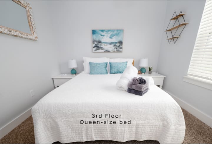 3 ° piano: 3 ° camera da letto con comodo letto matrimoniale 