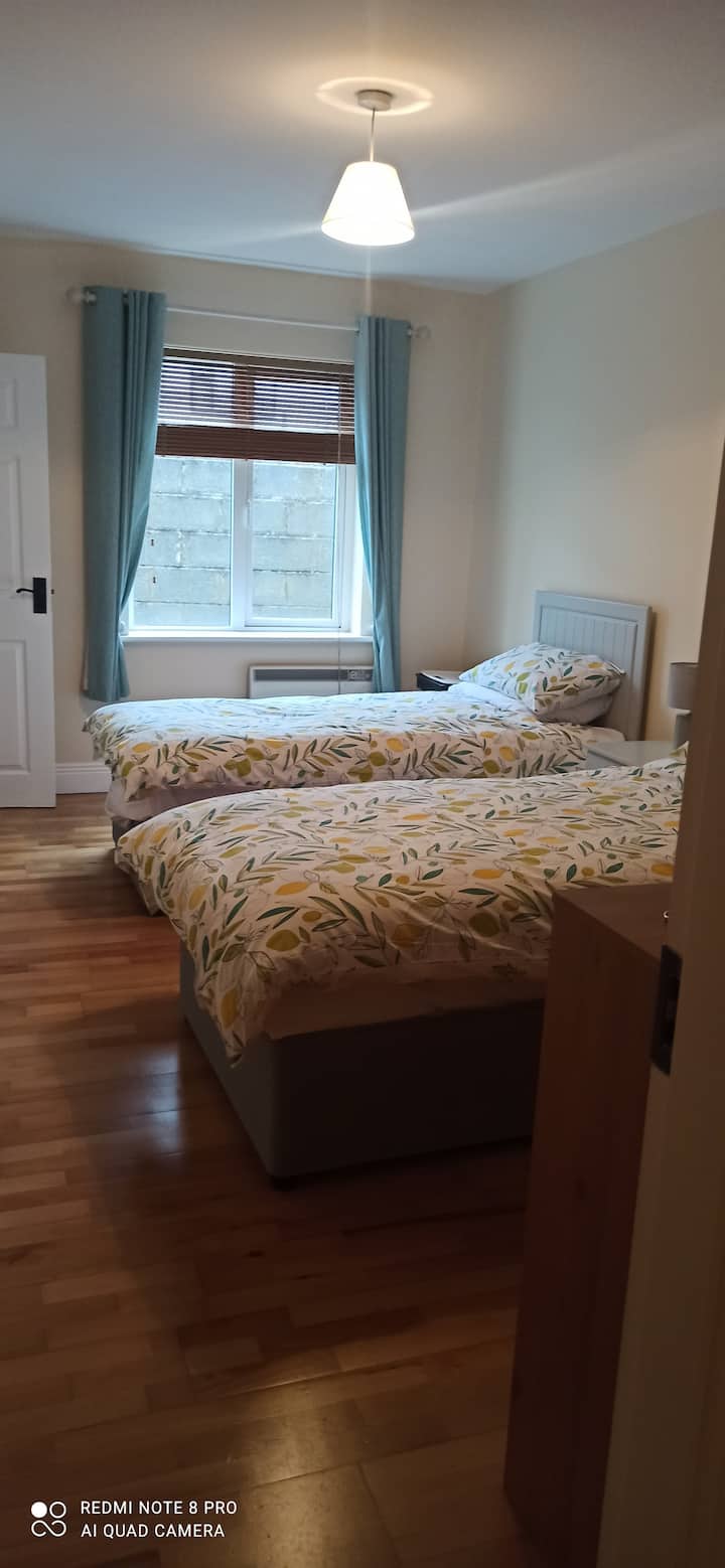 غرفة النوم 2