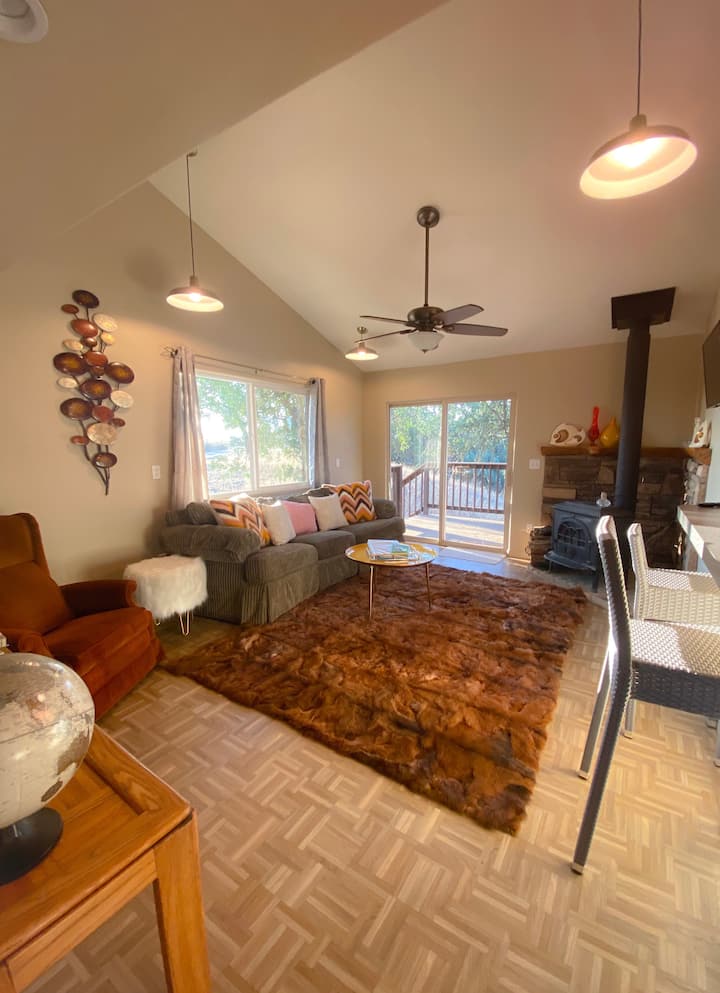 Vacation rental in Creston — primary photo