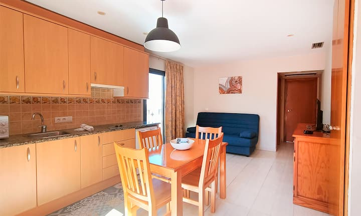 ÁTico Con Terraza En El Centro, 2 Min. De La Playa - Blanes