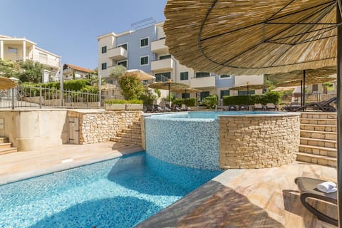 Popular Airbnb listing: Apartment Livia in Slatine